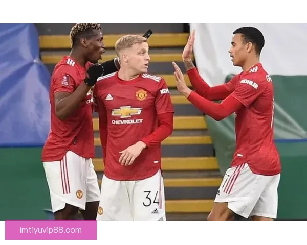 朱利亚诺分享教练指导下斜向内切踢球的新尝试与体会